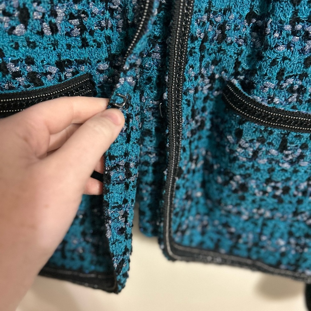 St. John Collection Teal Bouclé Black-Trimmed Jacket - Picture 6 of 10